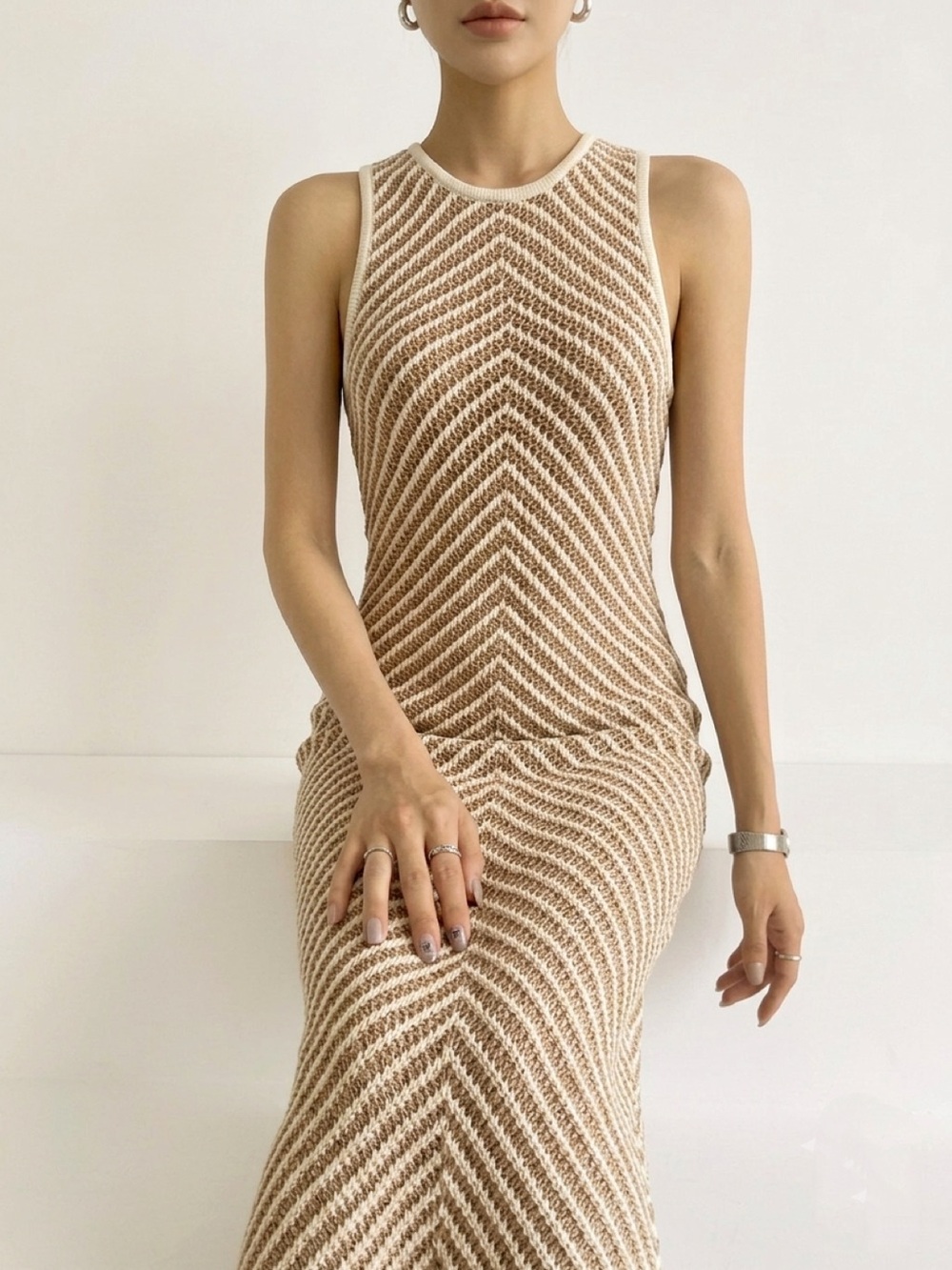 House of Harlow 1960 Tan & Ivory Knit Sleeveless Maxi Dress Size Medium